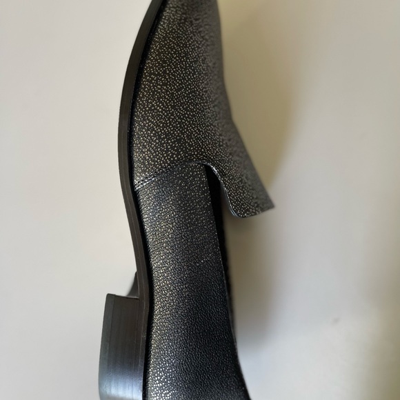 PAIGE, Madison Loafer - Italian Leather, Size 10 - Picture 6 of 12